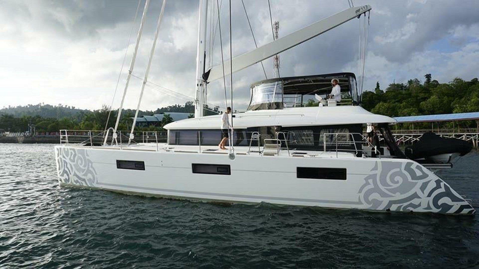 the best price on Lagoon 620 Essence