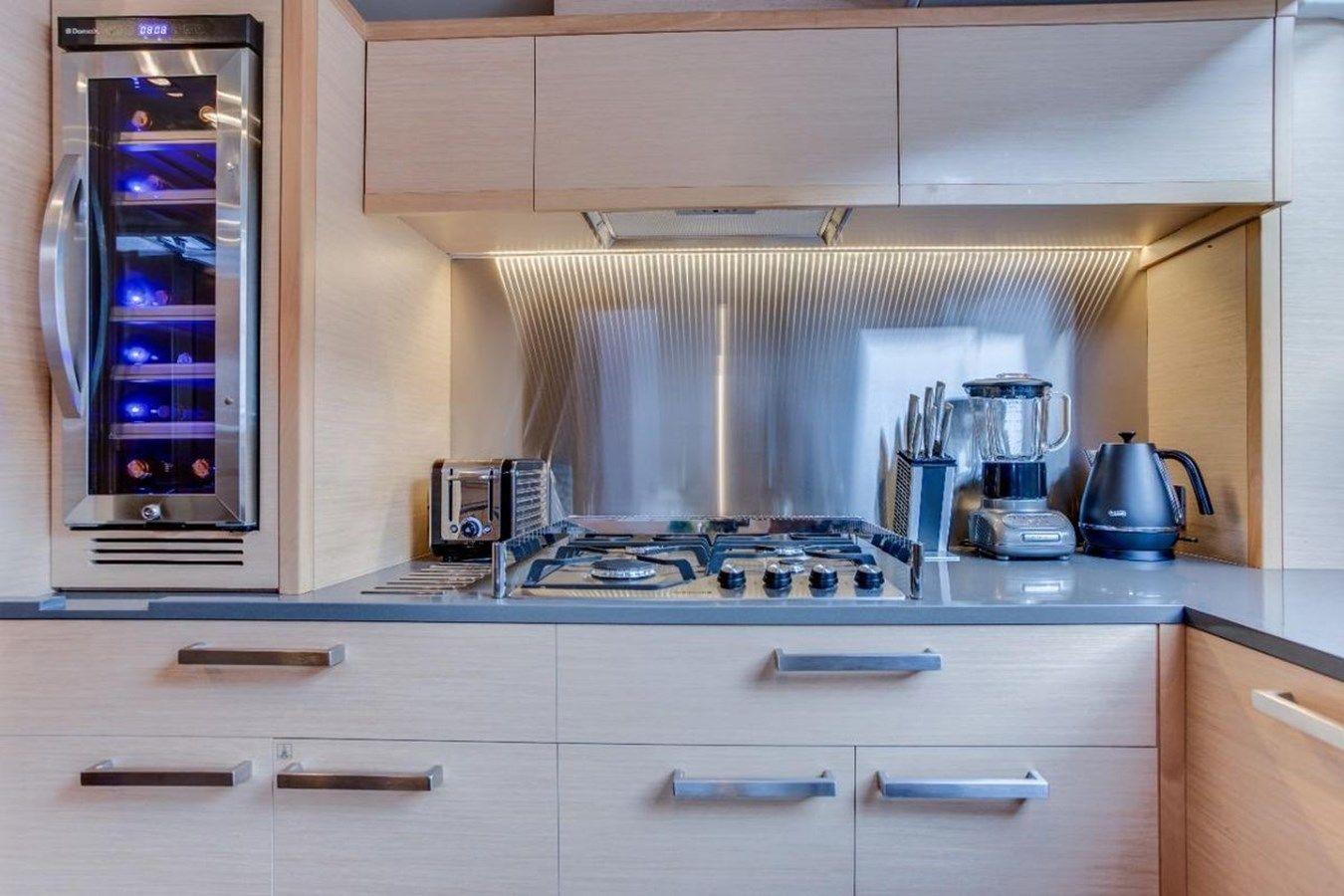 the best price on Lagoon 620 Essence 62