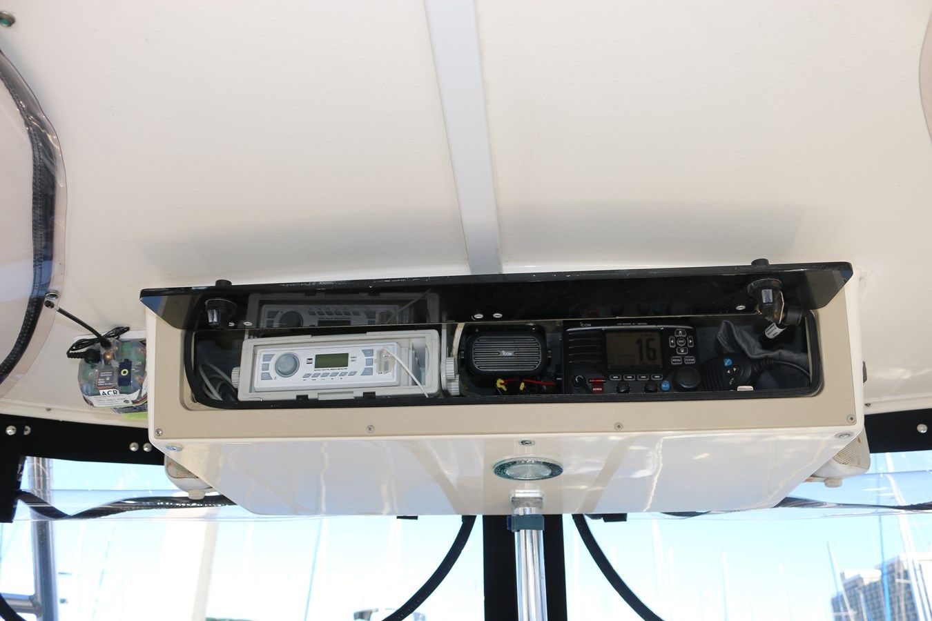 Loco Mocean 280 EXPRESS FISHERMAN WITH TOWER