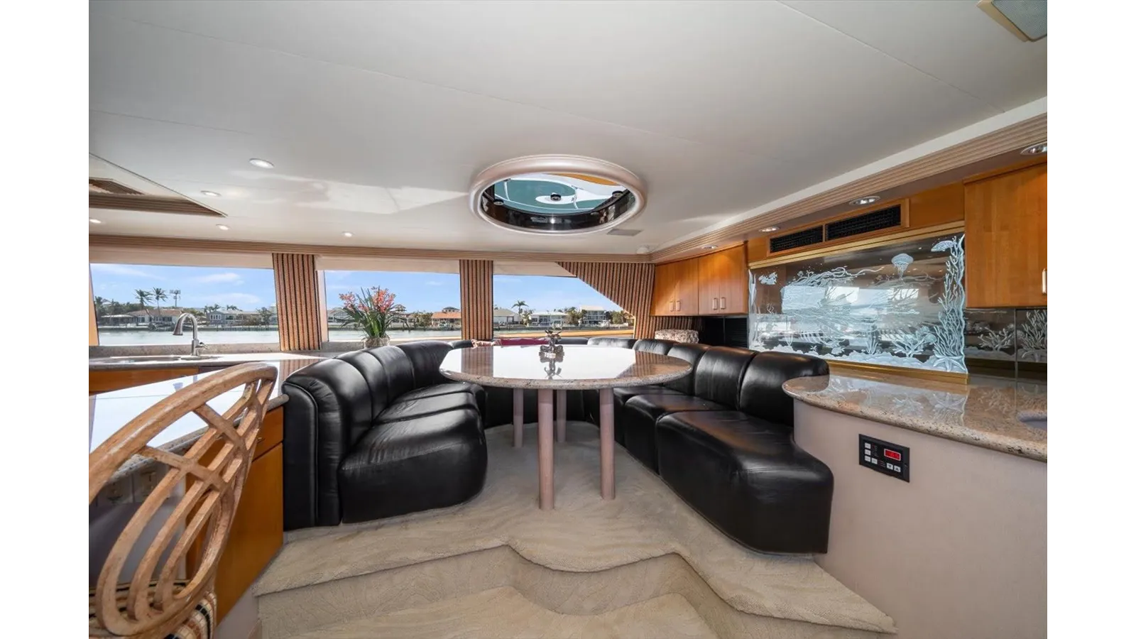 best yacht sales deals Think B.I.G 1995