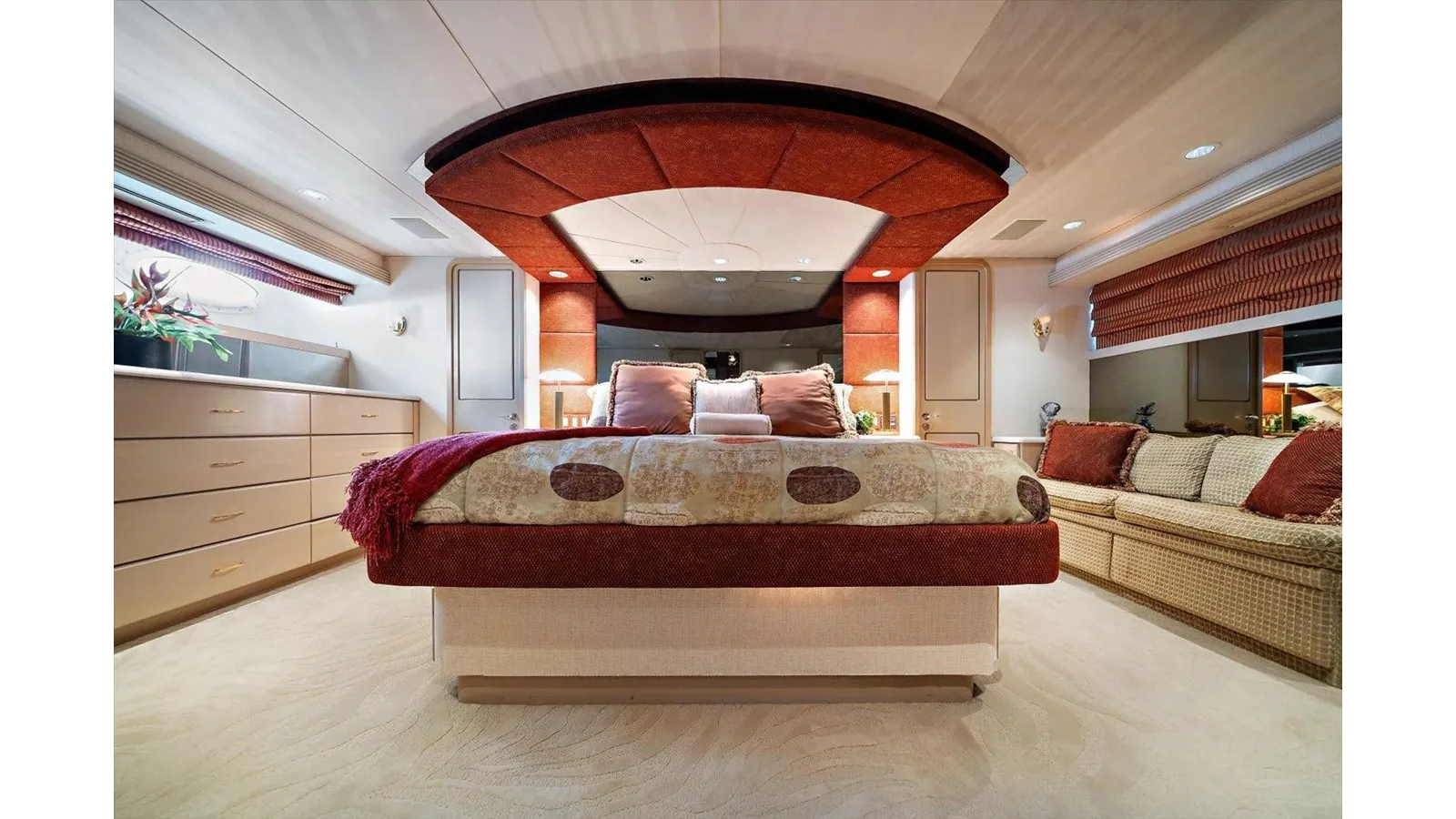 the best price on Think B.I.G - WESTPORT