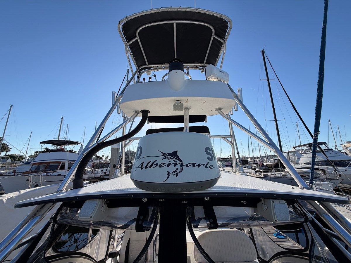 Buy a yacht Loco Mocean - ALBEMARLE