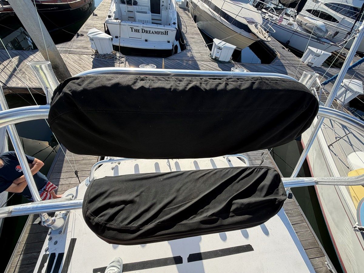 Loco Mocean - ALBEMARLE yacht sale