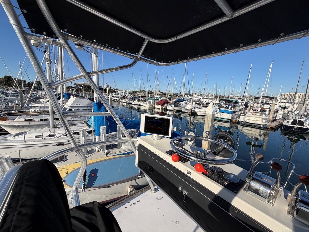 Buy a Loco Mocean at Shestakov Yacht Sales