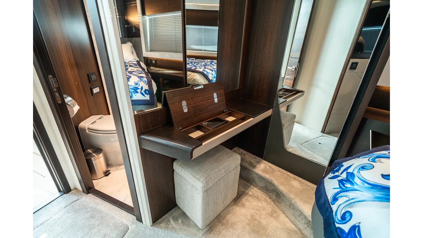 Лучшие предложения покупки яхты LORENA 65