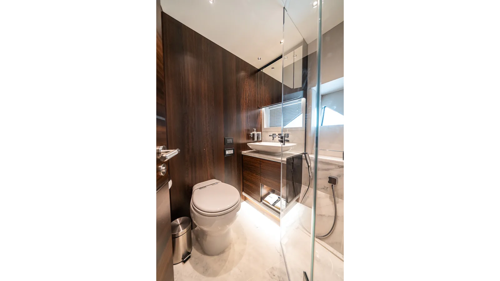 Лучшие предложения покупки яхты LORENA - Sunseeker