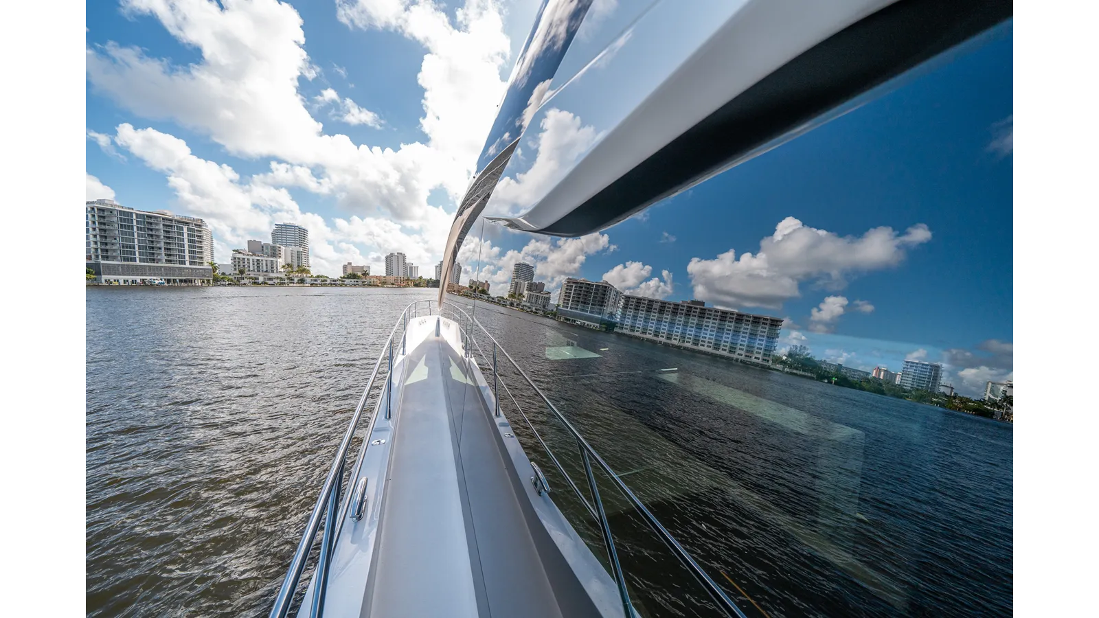 Купить яхту LORENA Predator 65 в Shestakov Yacht Sales