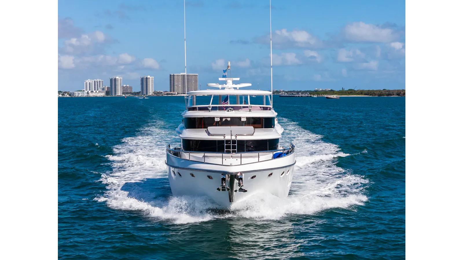 Стоимость яхты Aleniel 87' Motor Yacht