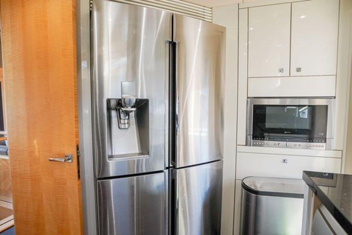 best yacht sales deals FUNSEEKER 88 Yacht