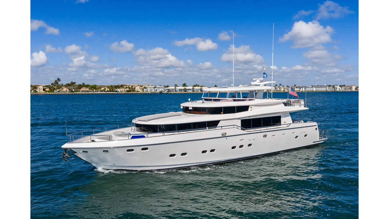 Buy a Aleniel 2005 at Shestakov Yacht Sales