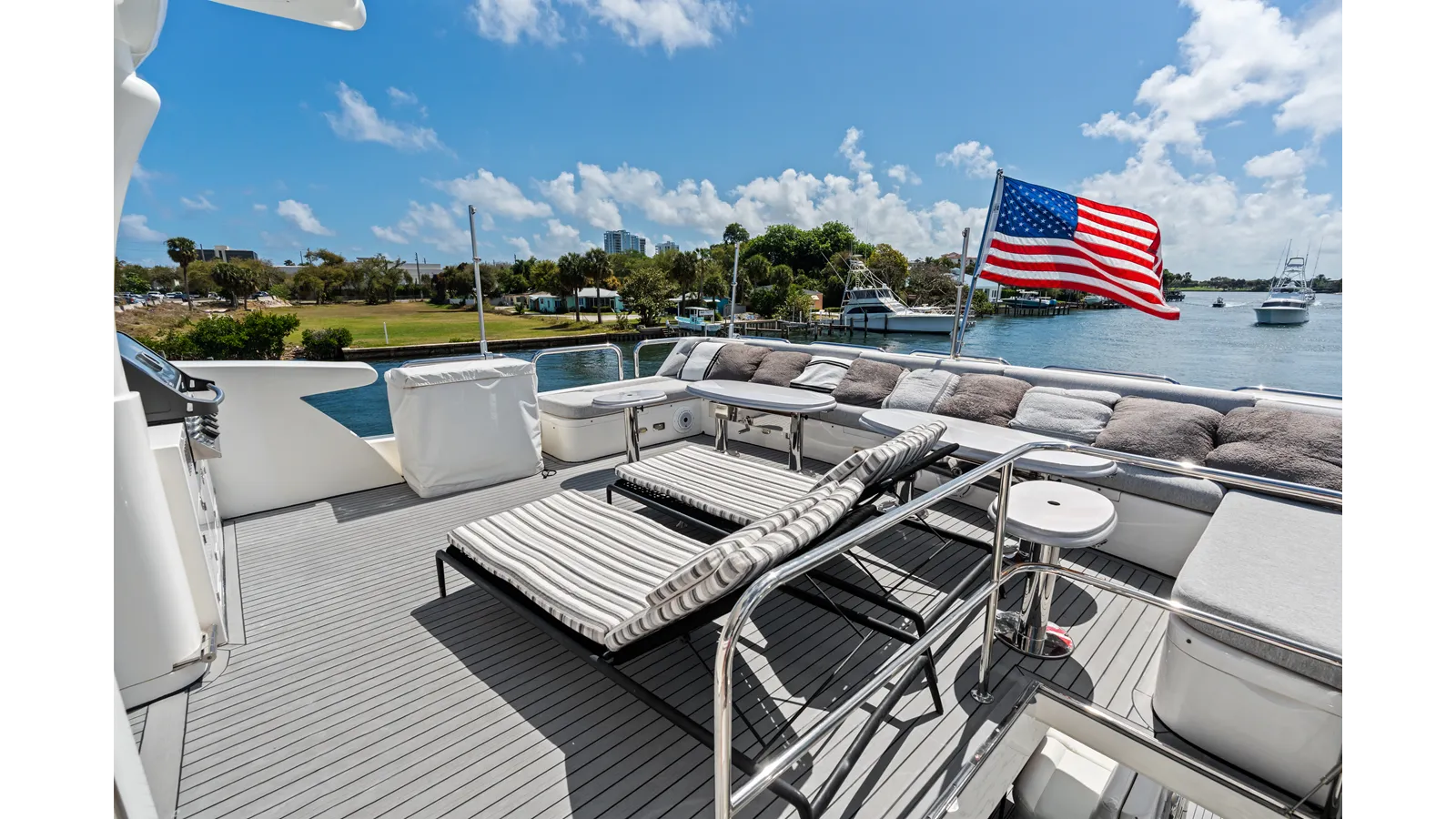 Buy a Aleniel - Johnson at Shestakov Yacht Sales