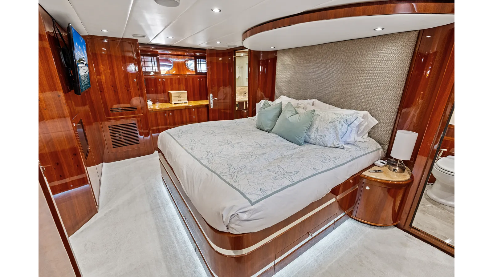 Buy a Aleniel - Johnson at Shestakov Yacht Sales