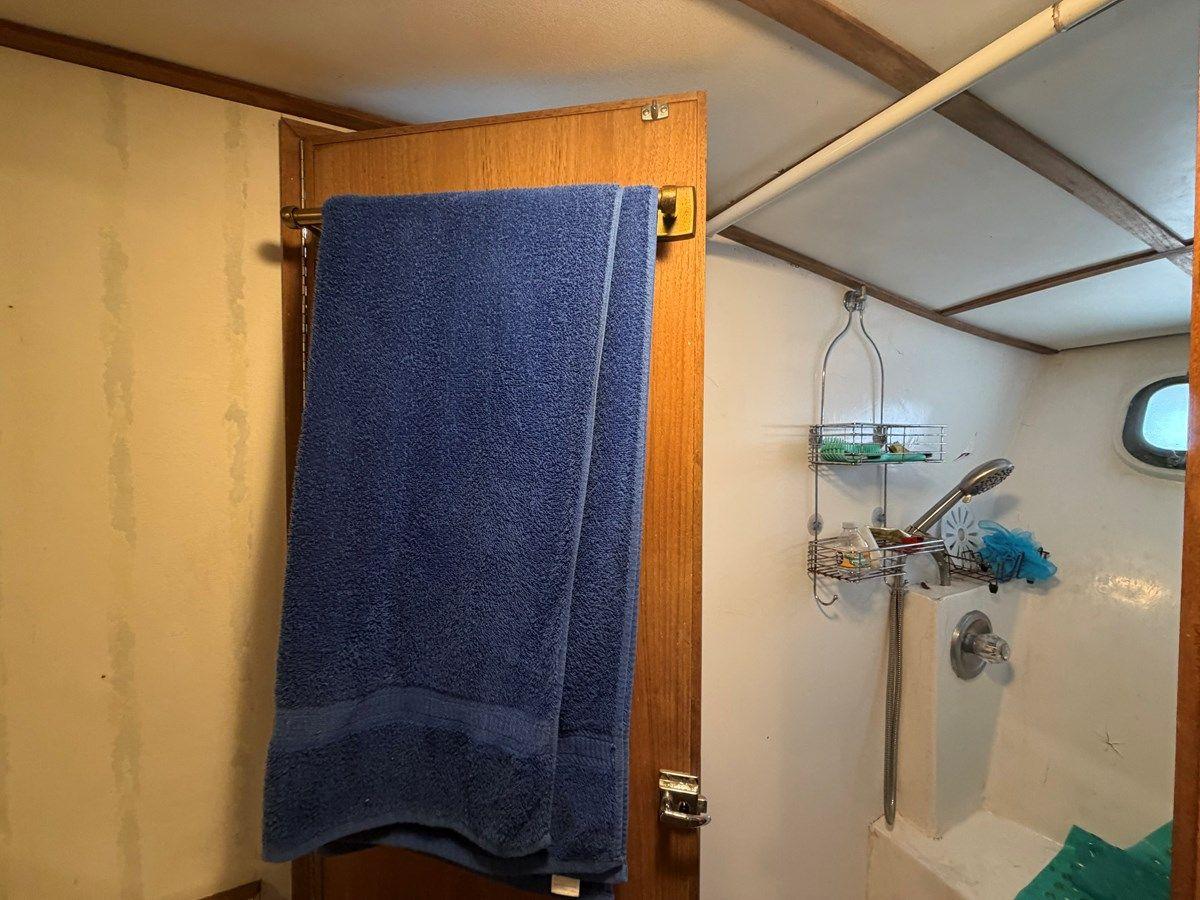 Balena Blu 42 yacht sale