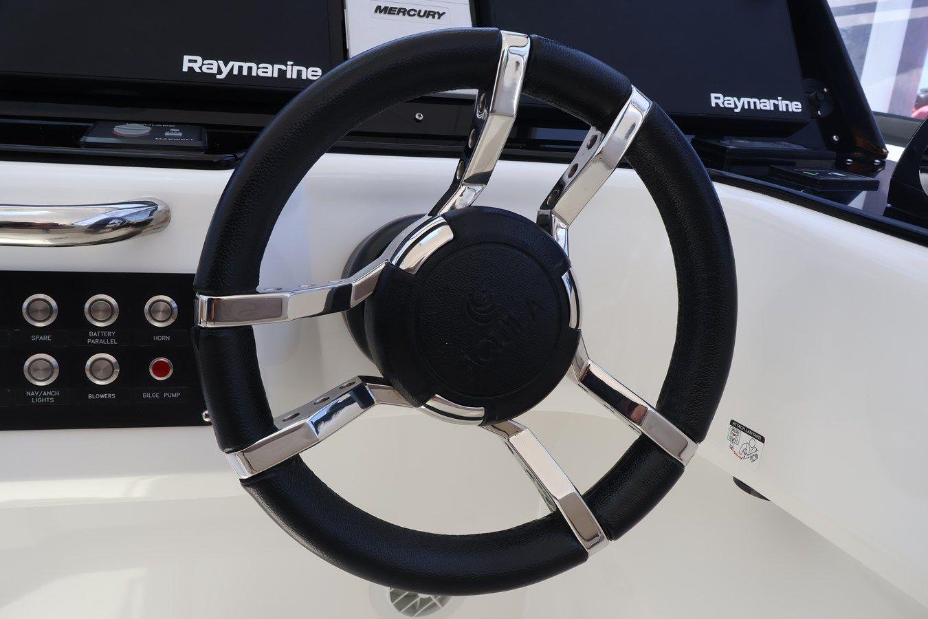 DELFINA - Aquila Power Catamarans