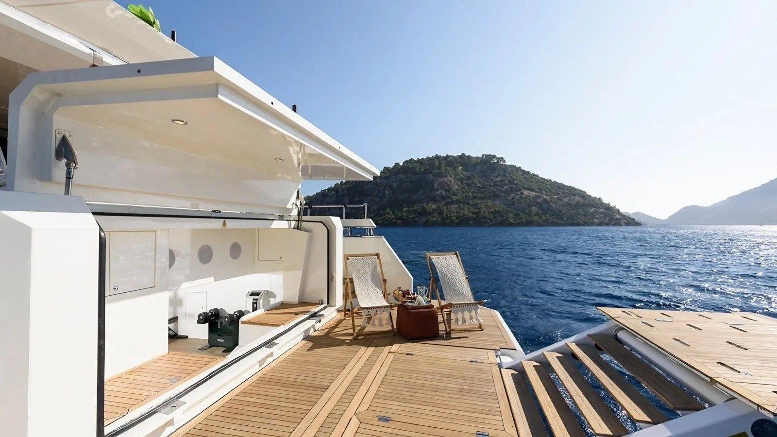 Купить LADY LUNA - MARTI YACHTS