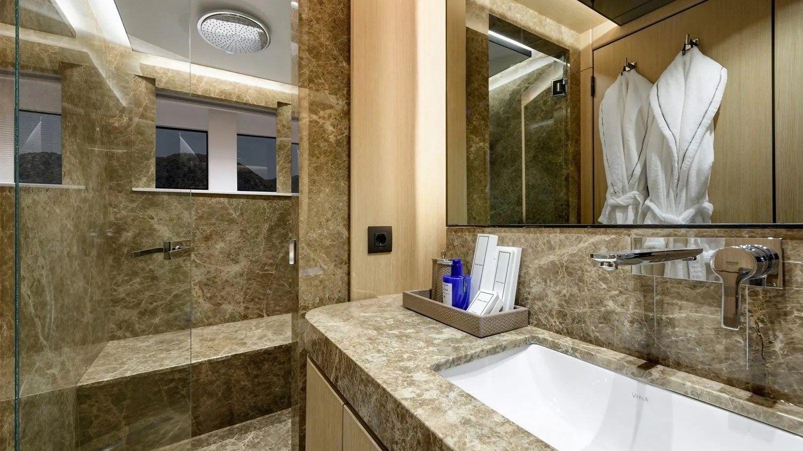 Продажа яхты LADY LUNA - MARTI YACHTS