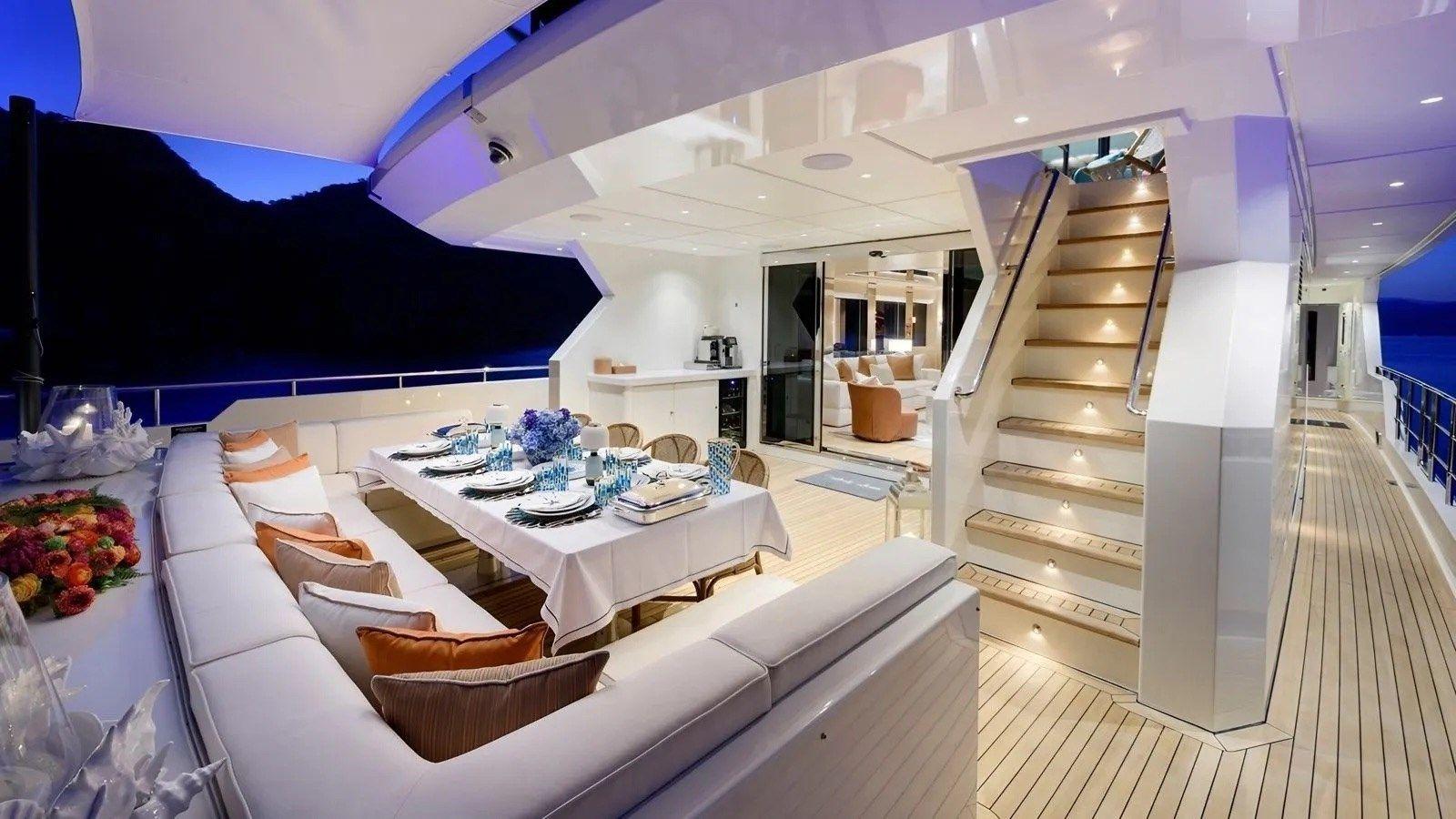 LADY LUNA - MARTI YACHTS