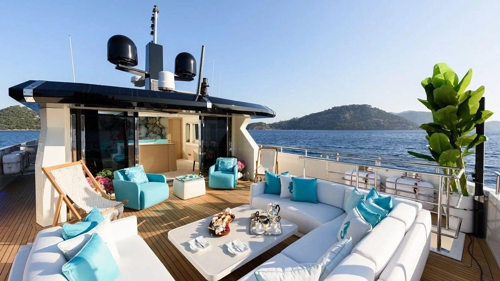 Купить яхту LADY LUNA в Shestakov Yacht Sales