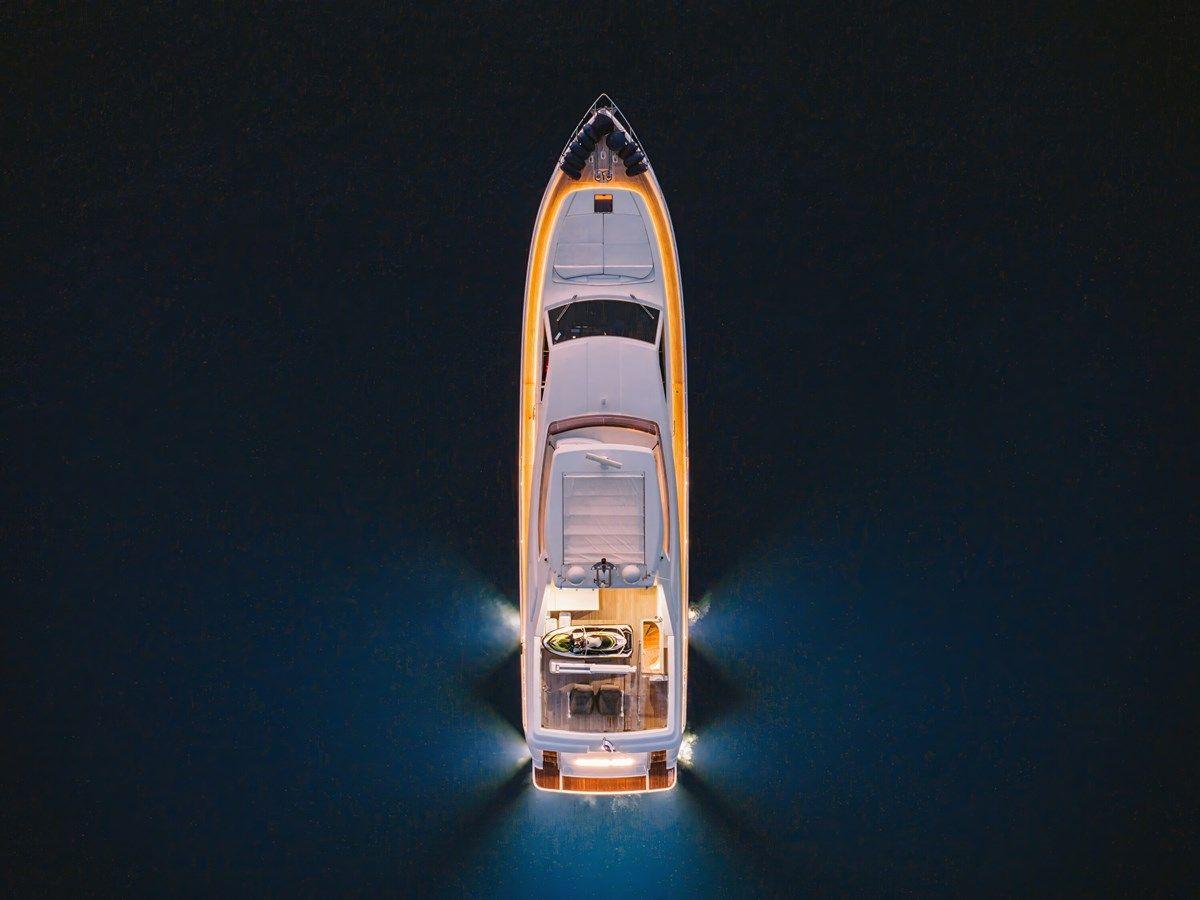 the best price on MAYBE NOT 2009