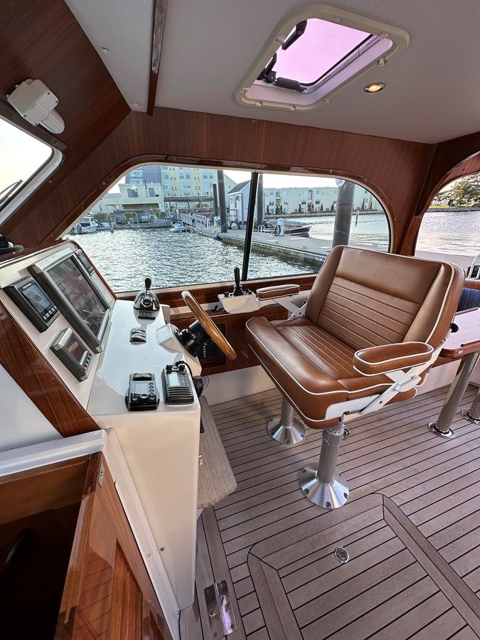 best yacht sales deals CANNONBALL 36