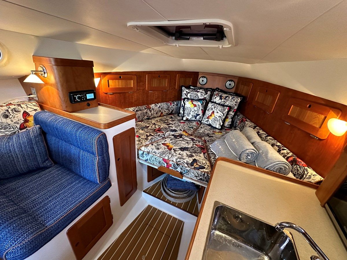 CANNONBALL 36 yacht sale