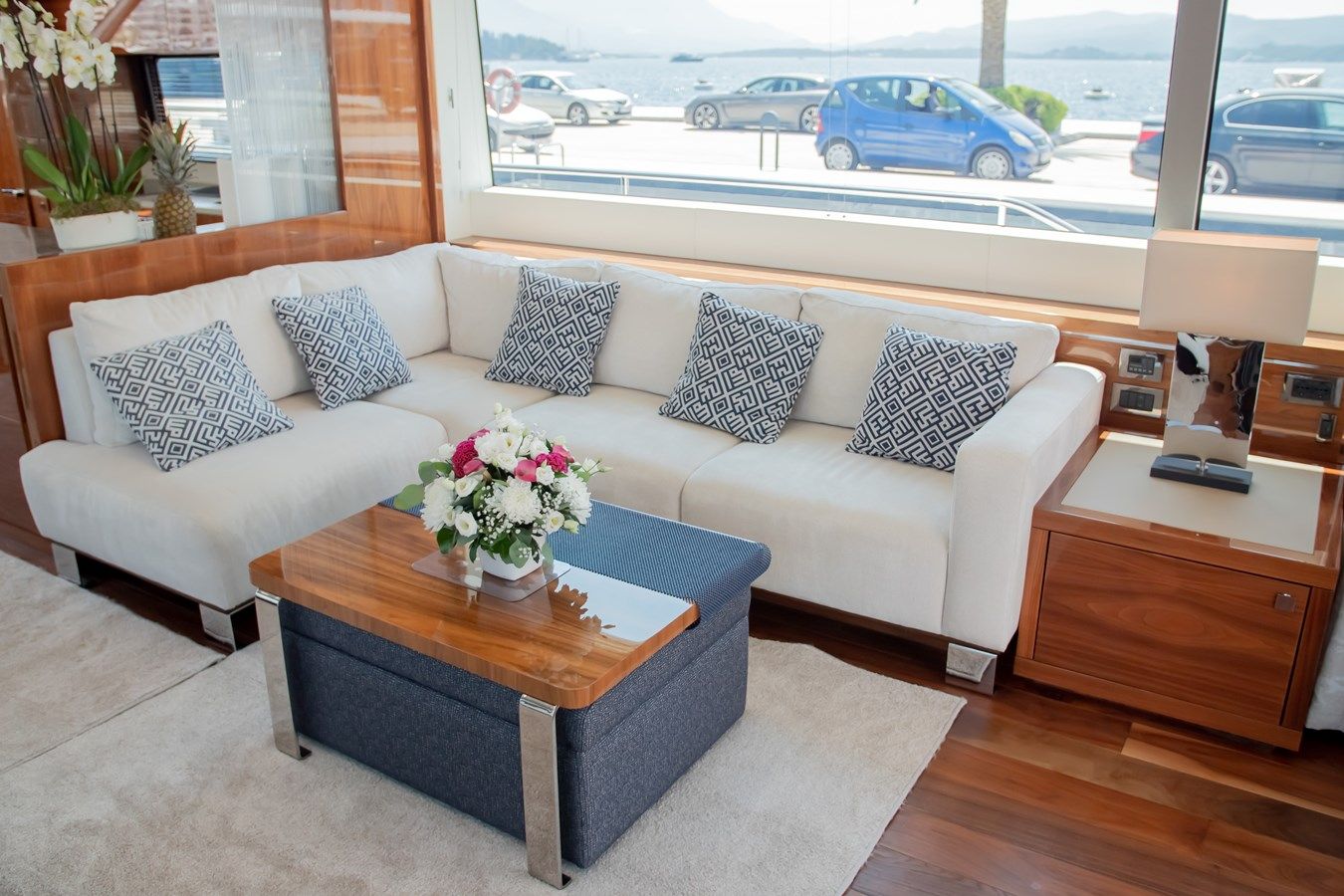 best yacht sales deals Sunseeker 76Y - Sunseeker