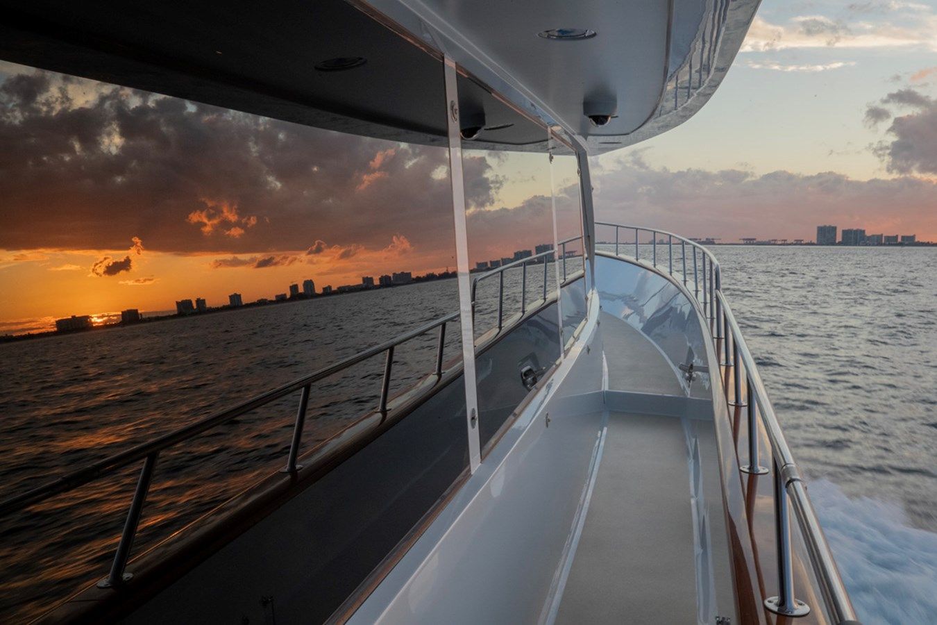 FAVOR - Crescent Custom Yachts