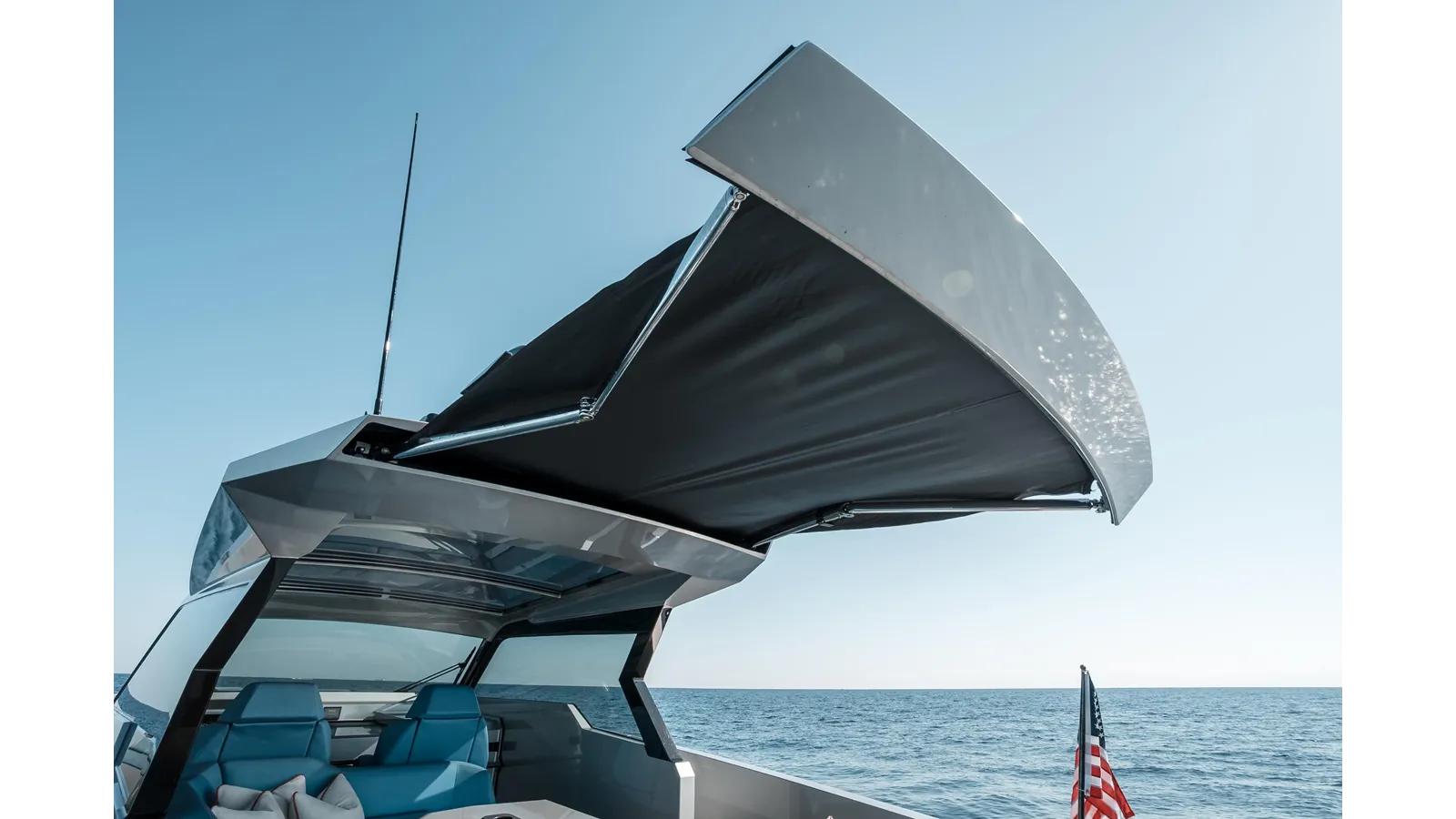 Robin's Nest - VANQUISH YACHTS yacht sale