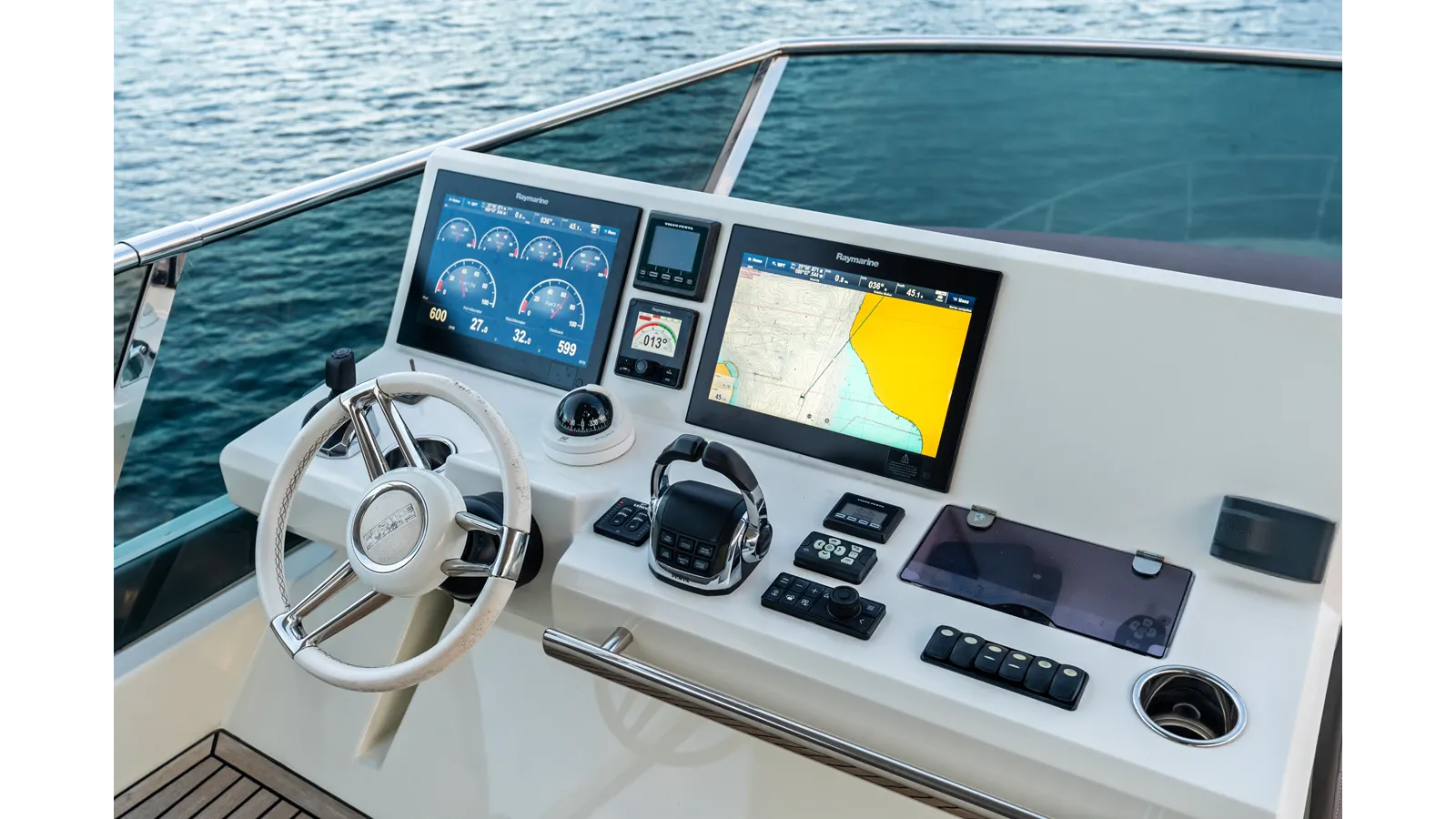 Buy a yacht WILD GAMBLE 630 Flybridge