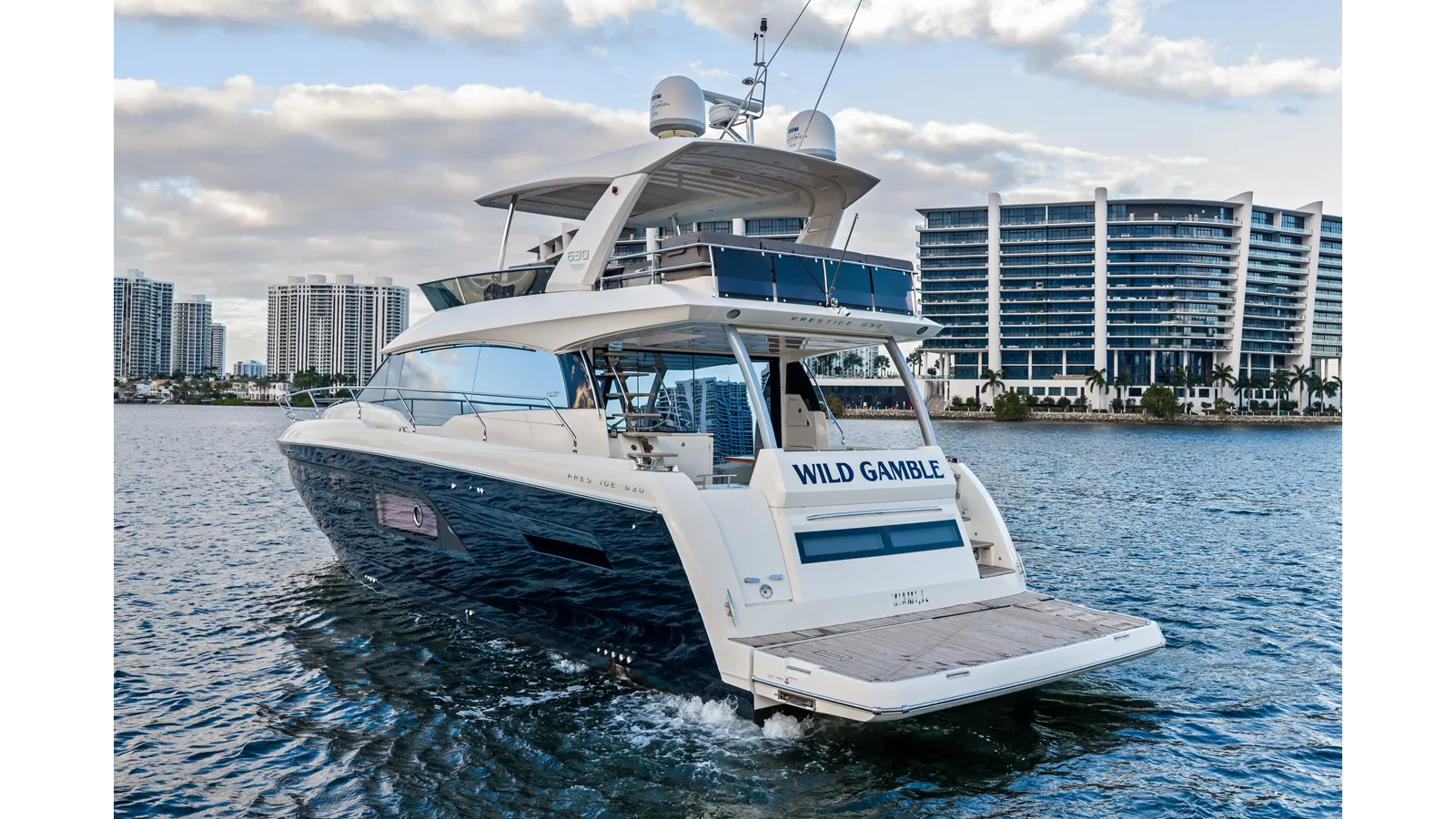 the best price on WILD GAMBLE 630 Flybridge
