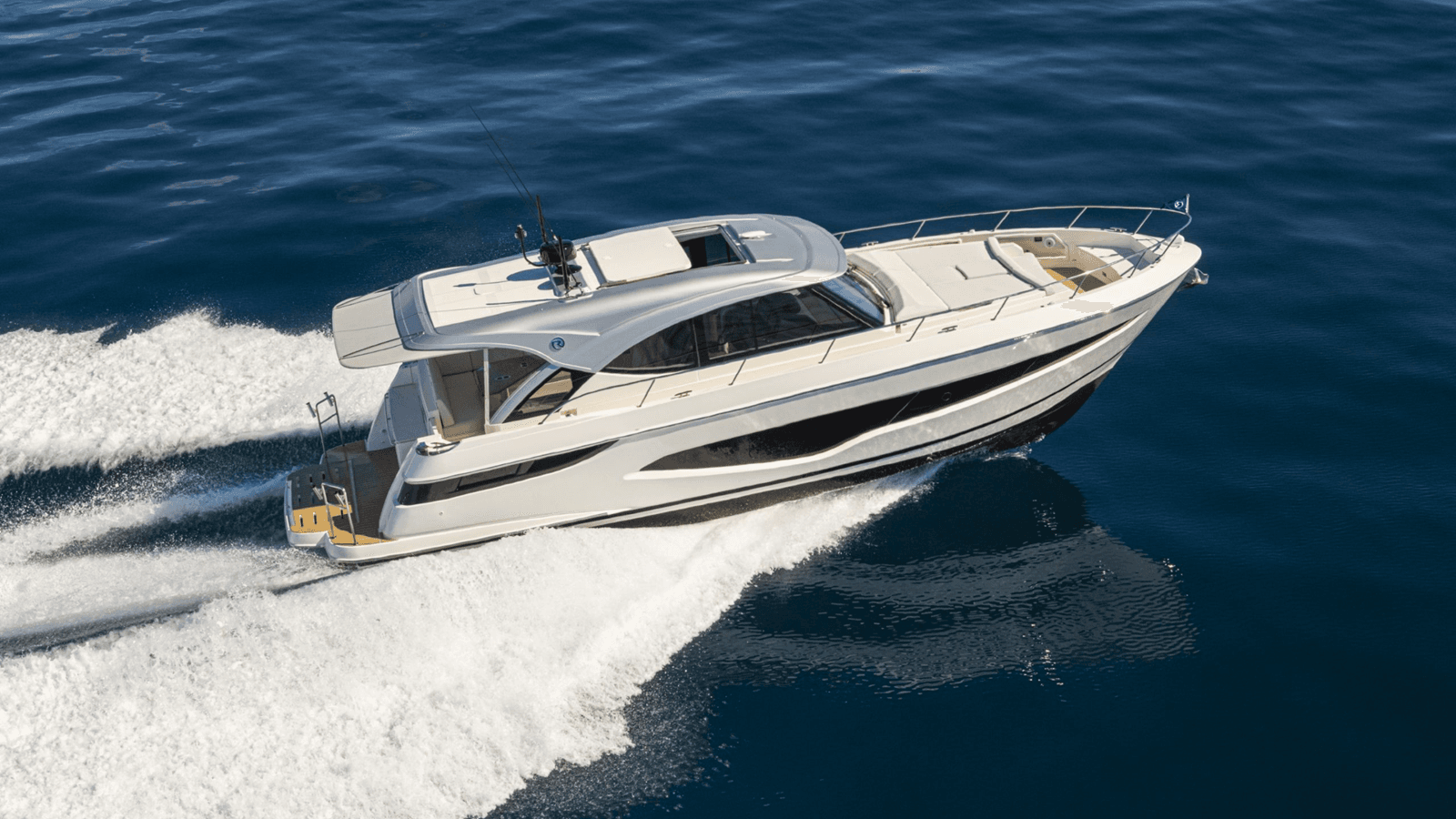 Лучшие предложения покупки яхты 4300 SPORTS EXPRESS - Riviera