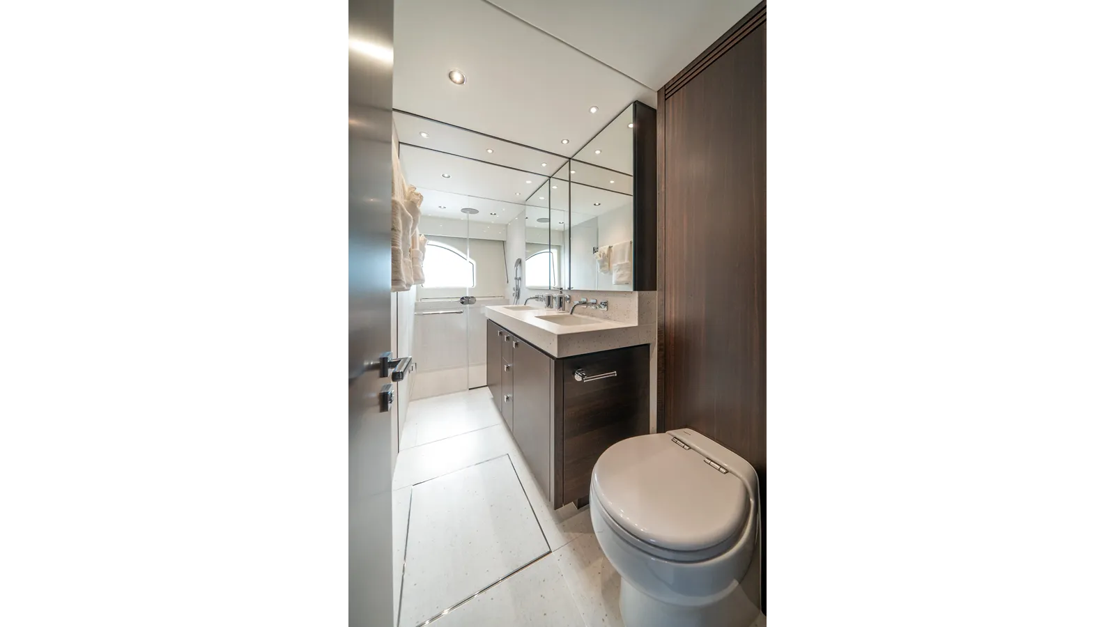 Buy a 76 YACHT 2026 at Shestakov Yacht Sales