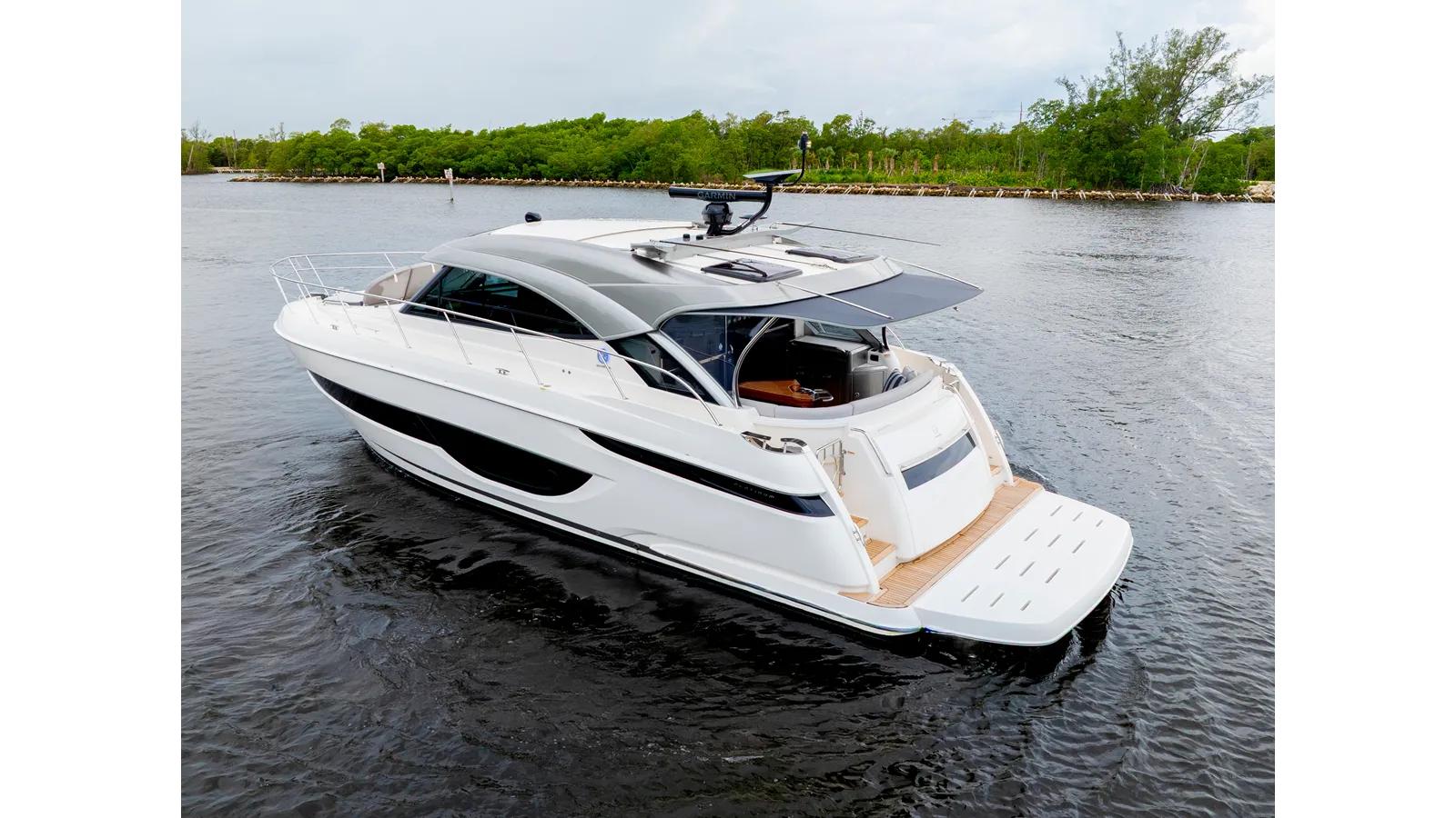 Buy a yacht 4600 SPORTS YACHT 2026