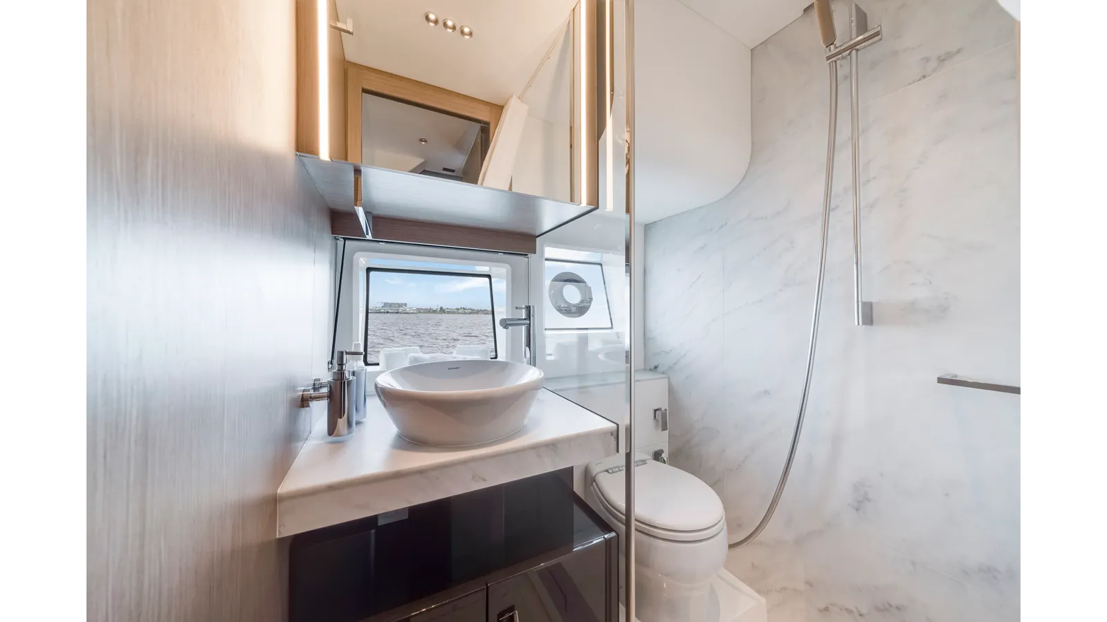 Buy a yacht OUR TRADE