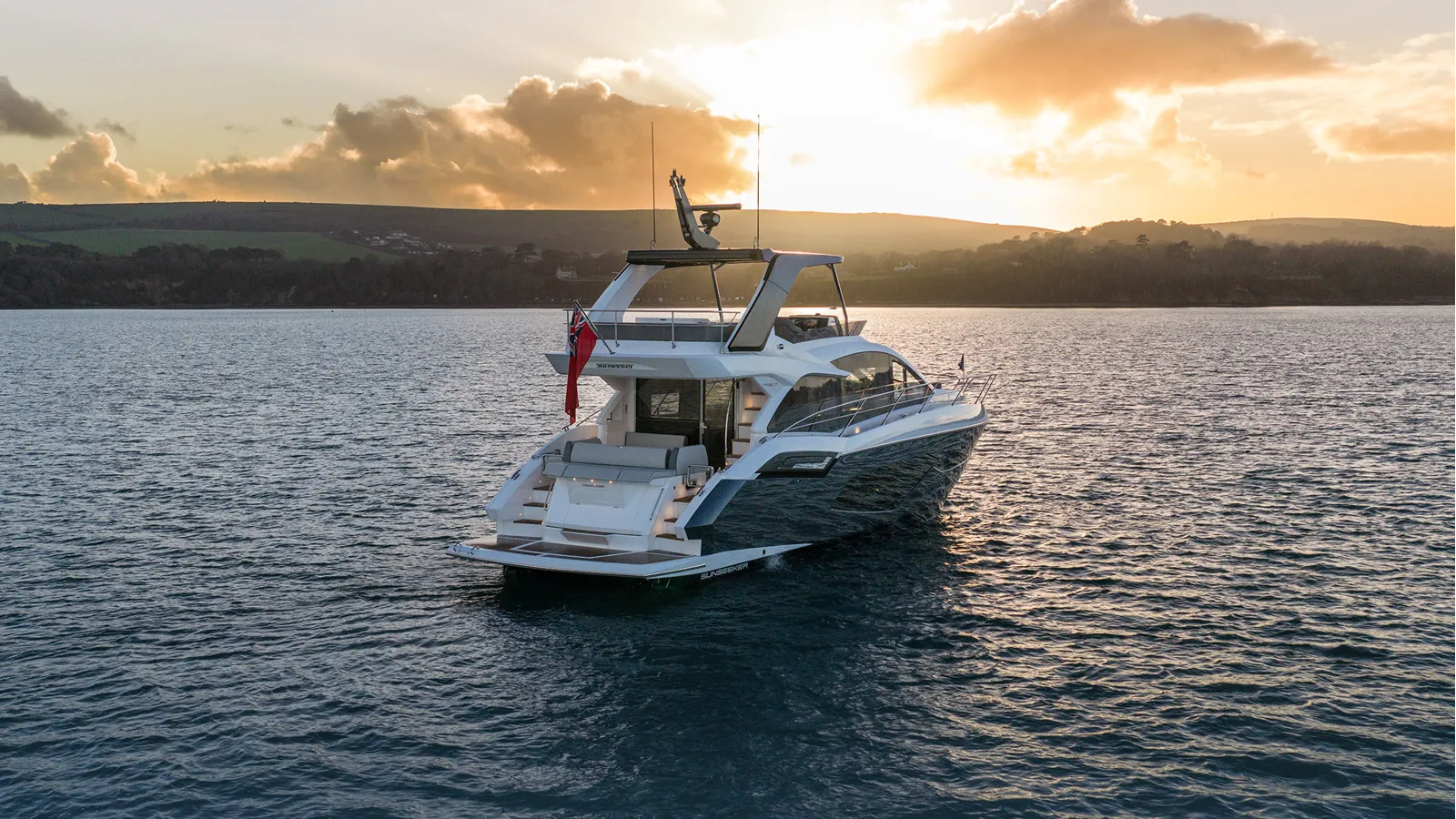 Buy a yacht MANHATTAN 56 - Sunseeker