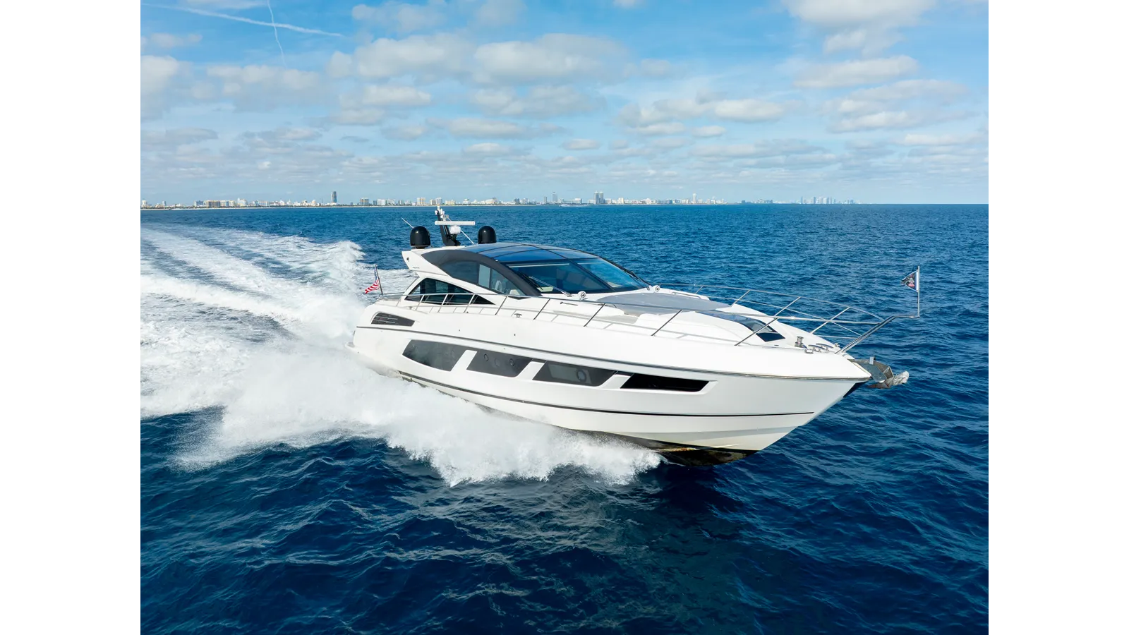 Buy a yacht Gravitas 2018