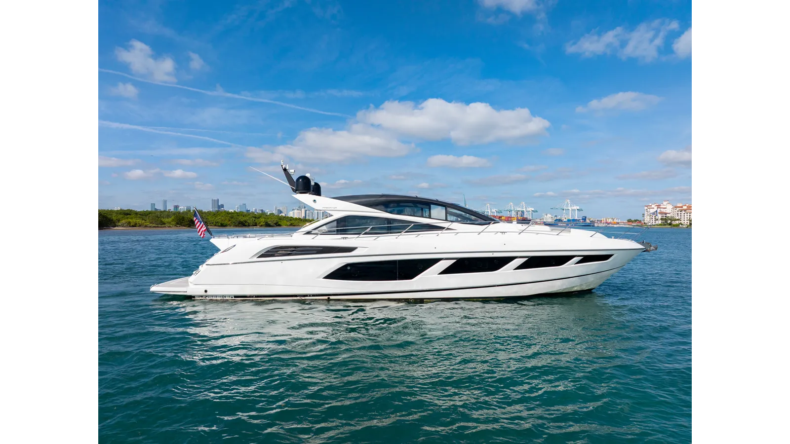 Buy a yacht Gravitas - Sunseeker