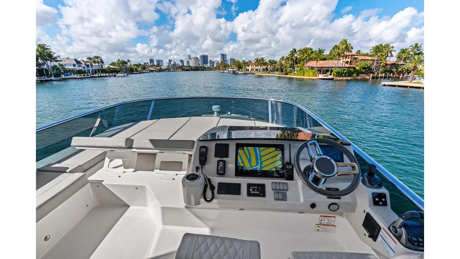 Buy a EMERALD 50 Fly at Shestakov Yacht Sales