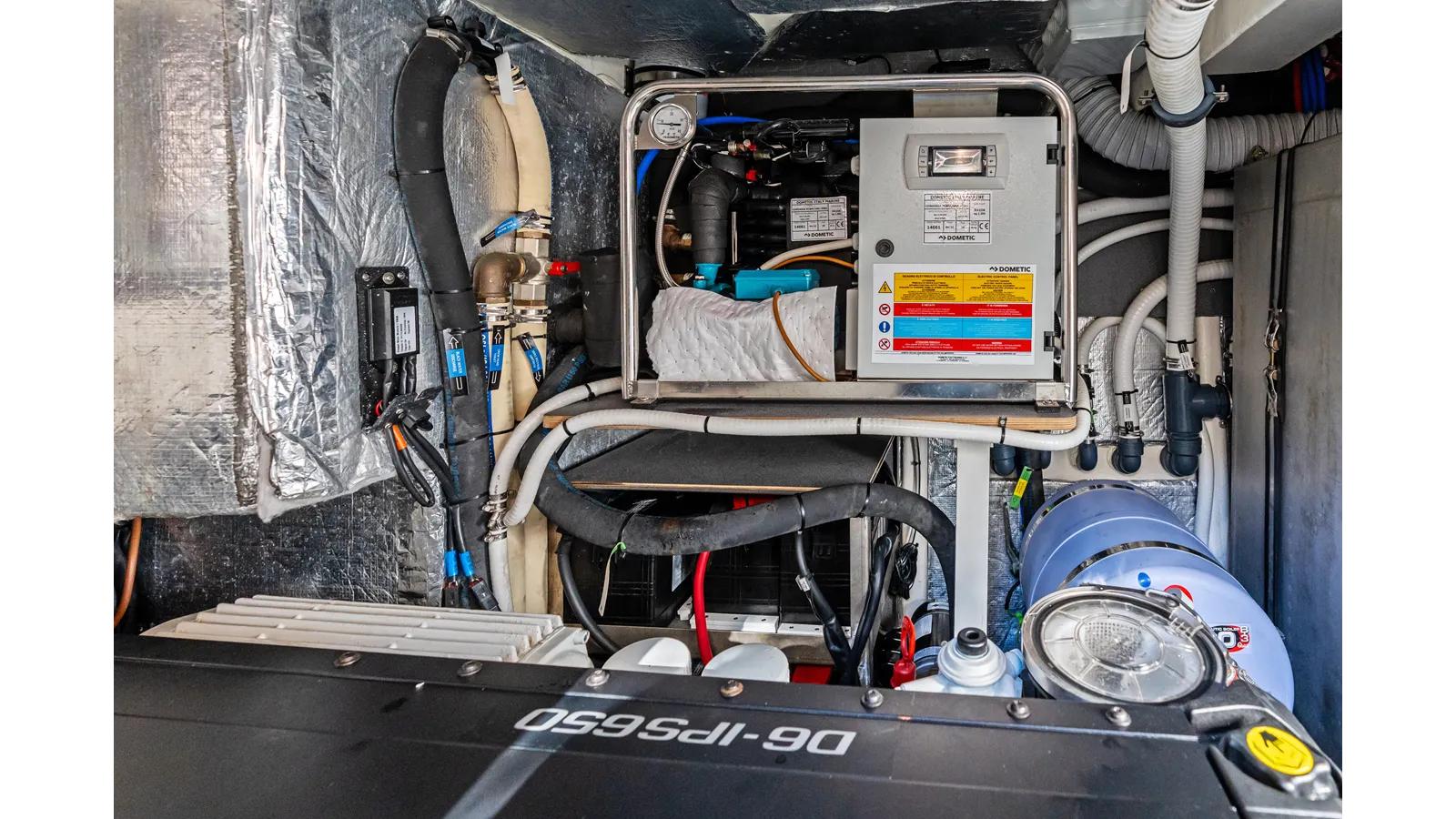 the best price on EMERALD 50