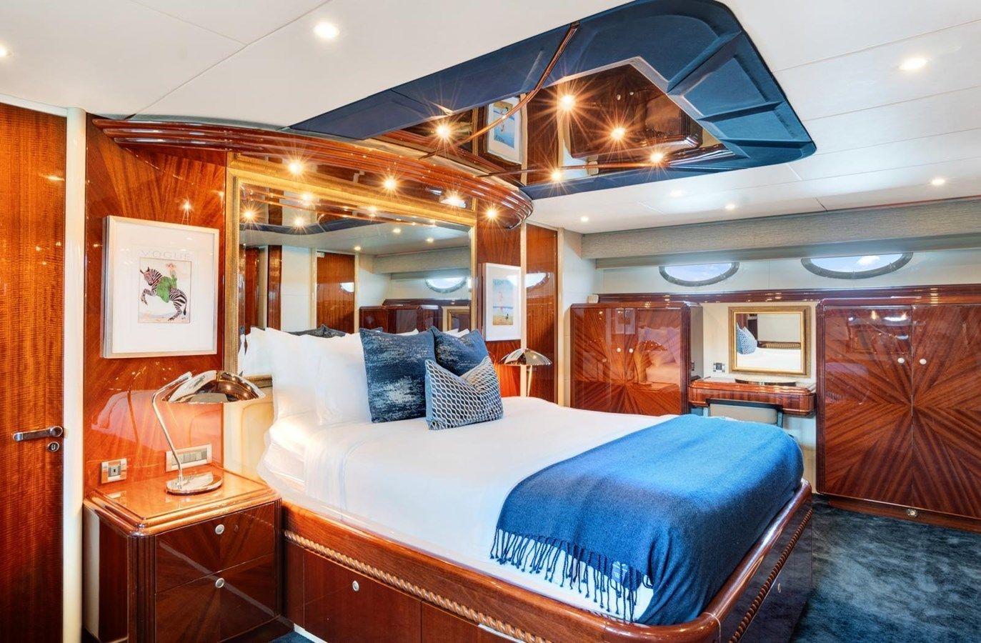 best yacht sales deals Tranquility IV - 94 ft Lazzara Motoryacht 2001 94ft