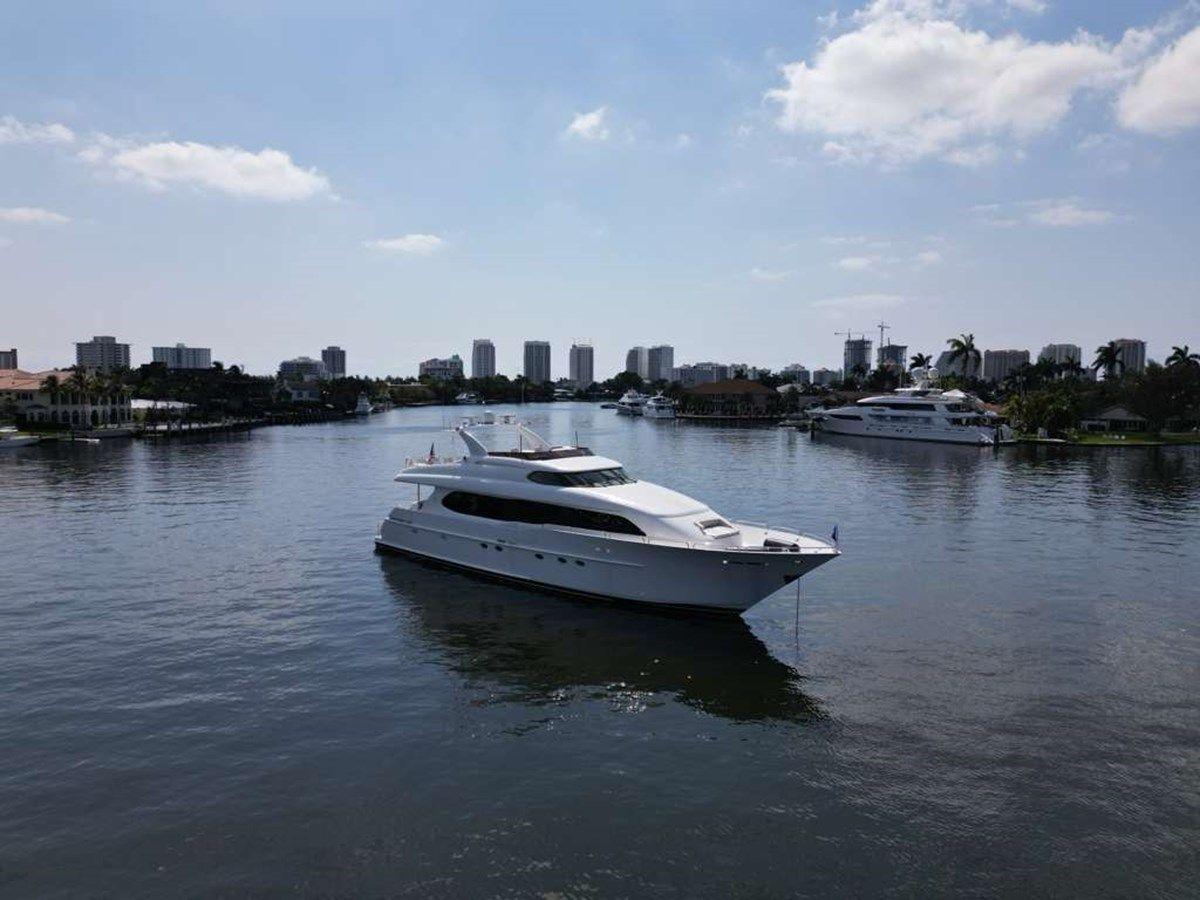 Tranquility IV - 94 ft Lazzara Motoryacht 2001 - Lazzara