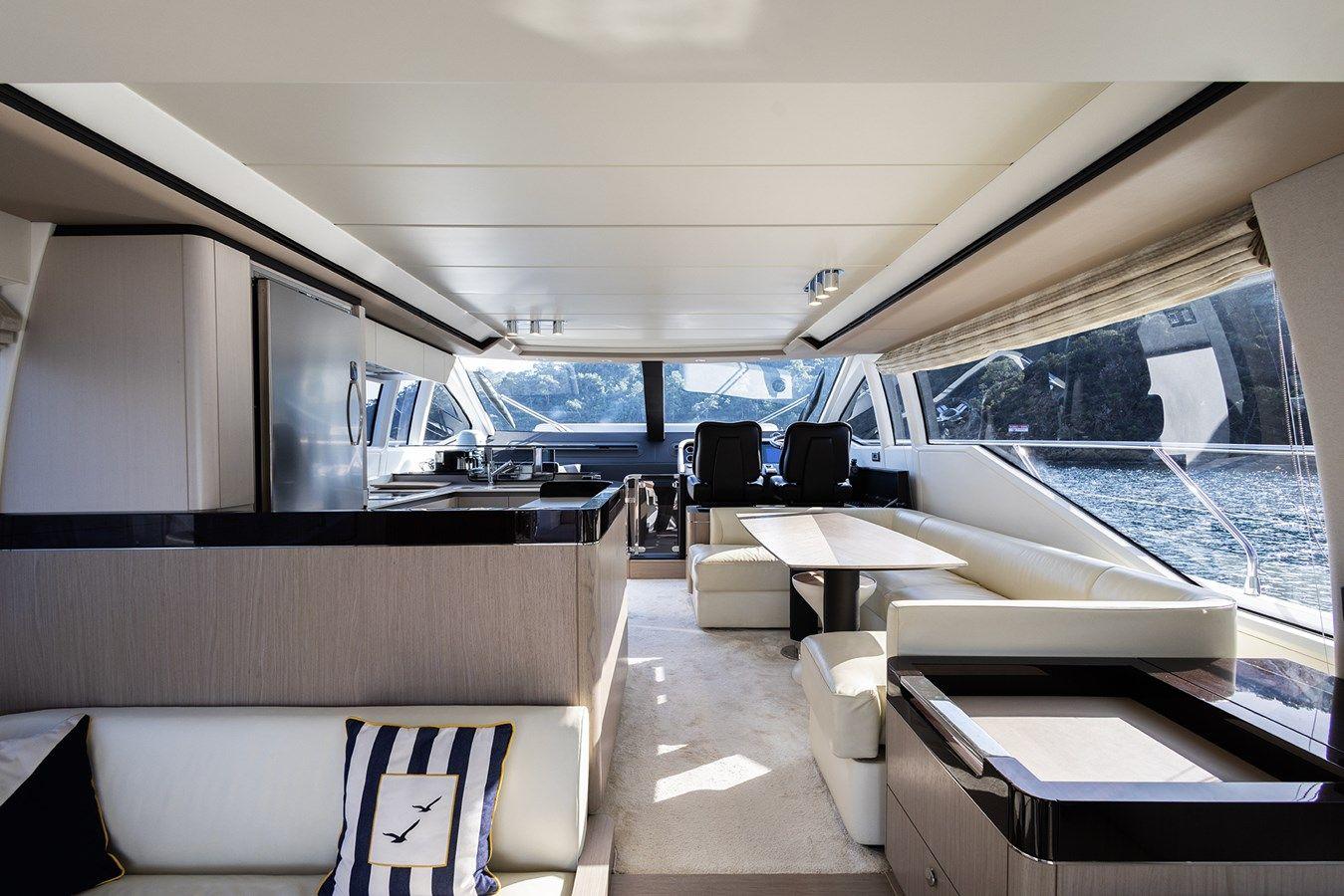 the best price on AZ FLY 66 - Azimut Yachts