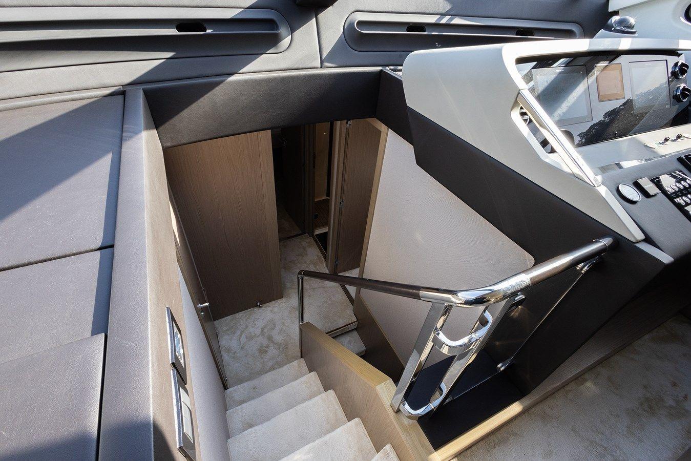 Buy a yacht AZ FLY 66