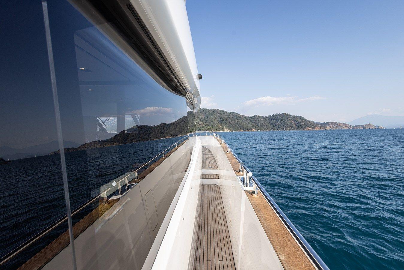 the best price on AZ MAGELLANO 66