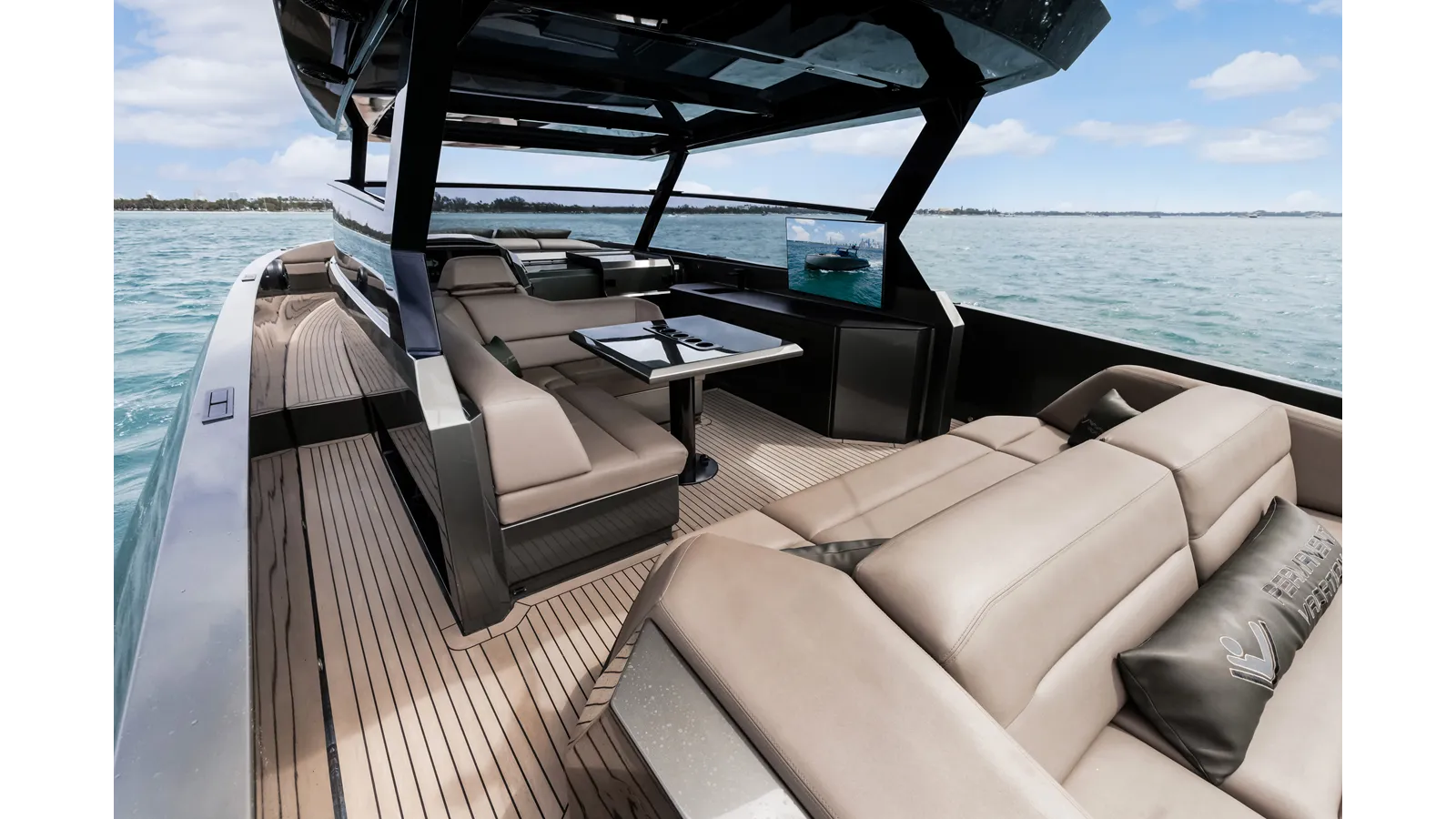 Купить яхту Permanent Vacation 52 в Shestakov Yacht Sales
