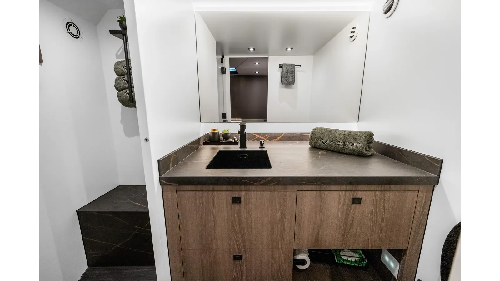 Лучшие предложения покупки яхты Permanent Vacation