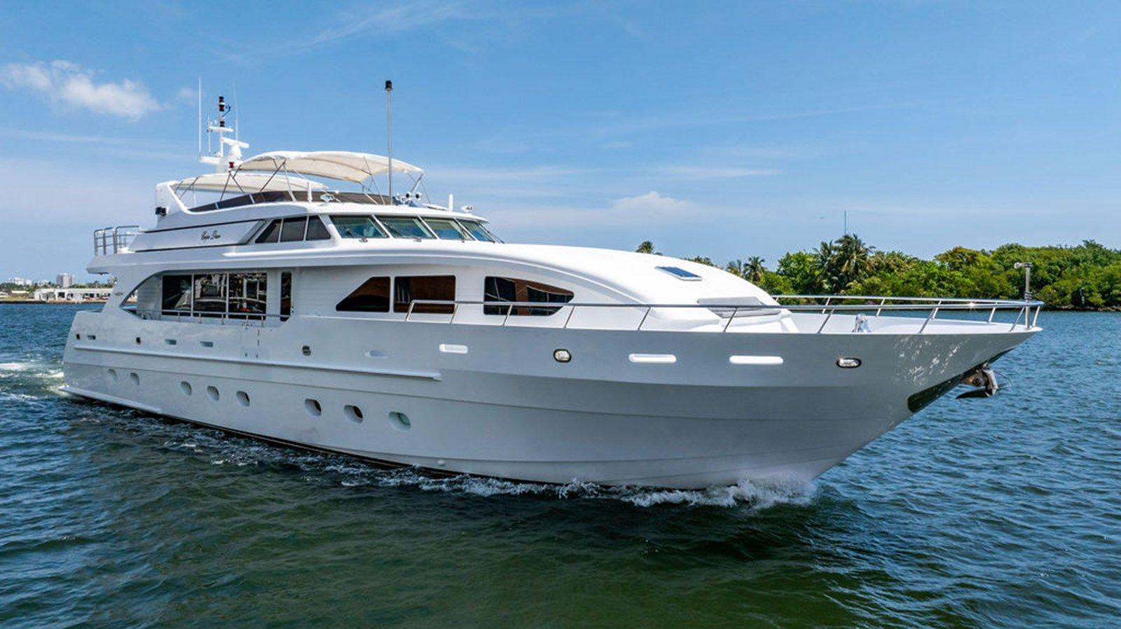 the best price on CARPE DIEM