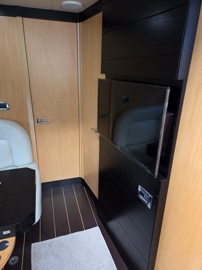 Kudos - Sunseeker yacht sale