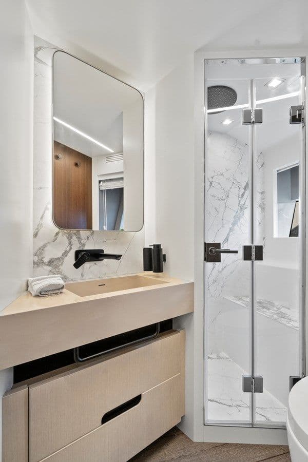 Купить яхту JESSEA 66 в Shestakov Yacht Sales