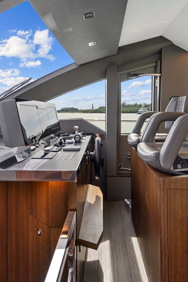 Лучшая цена на JESSEA